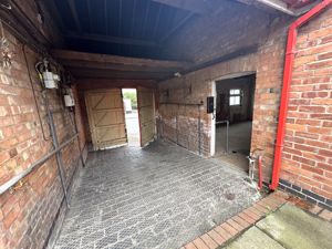 Photo 22- click for photo gallery